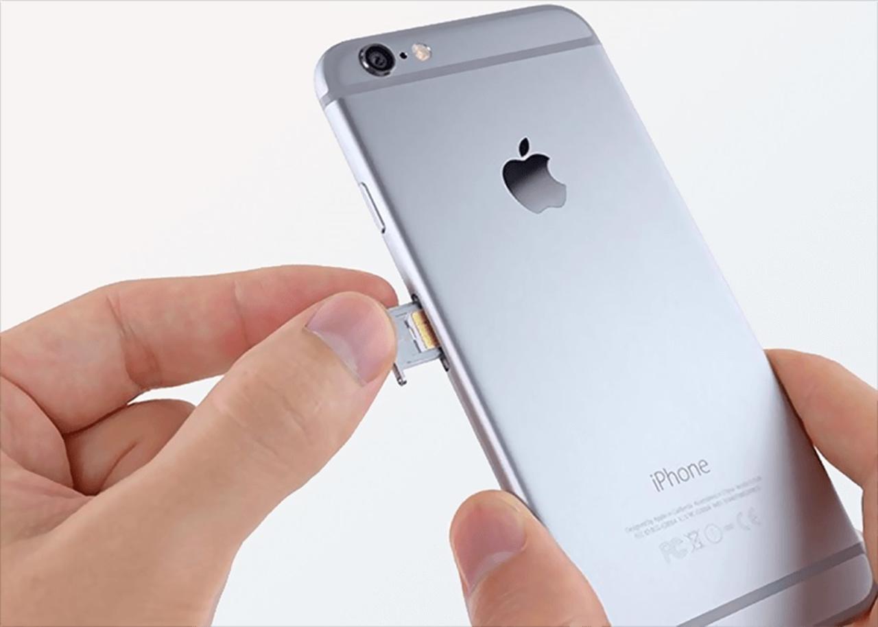 Según rumores, el uno de los próximos lanzamientos de Apple, el iPhone 14, ya no contaría con ranura para tarjetas SIM (ESPECIAL)  