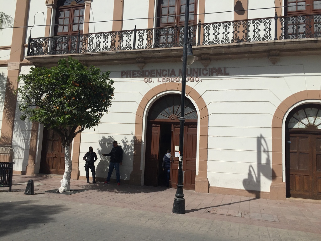 Invitan a los ciudadanos de Lerdo a cumplir con el pago del Impuesto Predial ara aprovechar el 15 por ciento de descuento. (EL SIGLO DE TORREÓN)