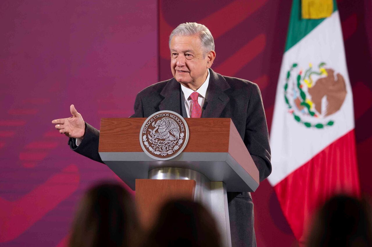 El presidente expresó el deseo de que todos los mexicanos tengan salud.  (EFE)