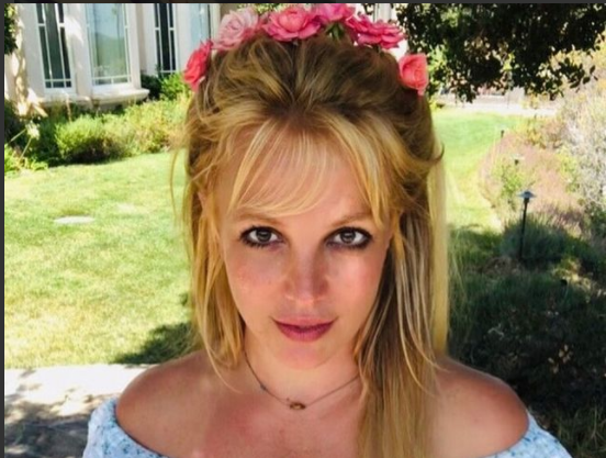 Britney Spears se quita todo para ser una 'mujer libre'