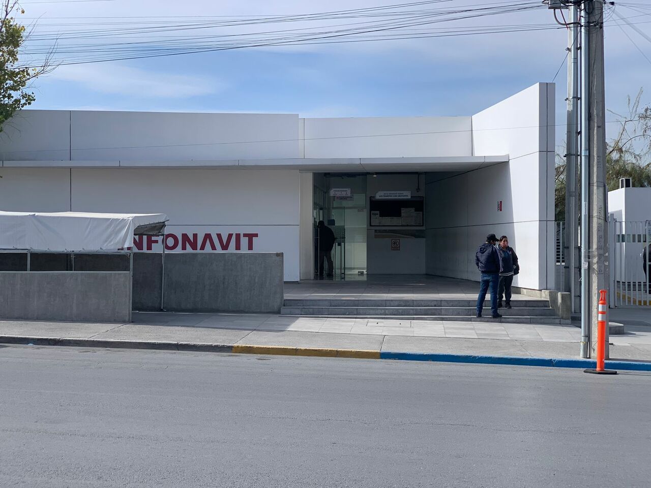 Infonavit en Saltillo manda a empleados a hacer home office para sanitizar  oficinas