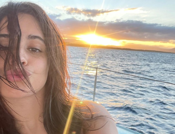 La cantante cubana se mostró en traje de baño a través de Instagram (CAPTURA)