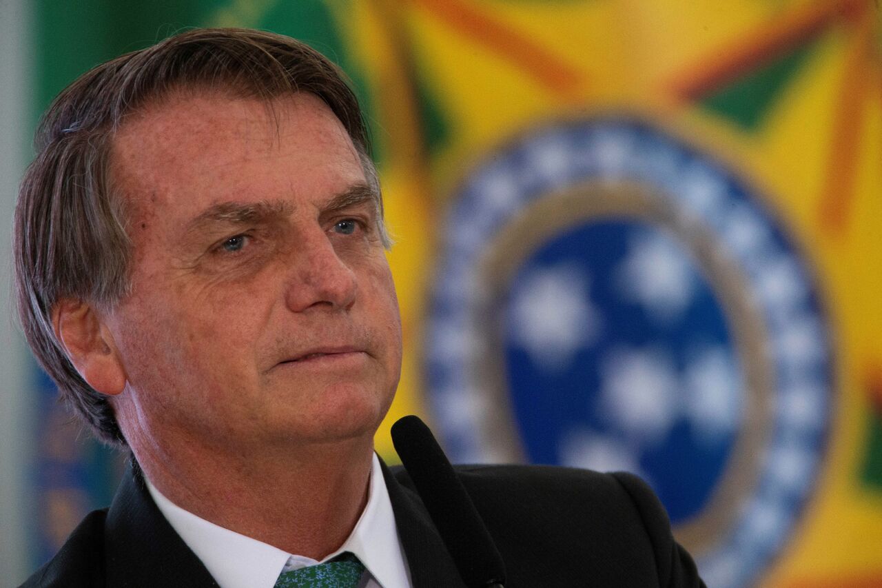 Olinda Bonturi Bolsonaro, la madre del presidente de Brasil, Jair Bolsonaro, falleció en la madrugada de este viernes a los 94 años, según informó el propio mandatario, que canceló su visita oficial a Guyana y volvió a Brasil. (ARCHIVO) 