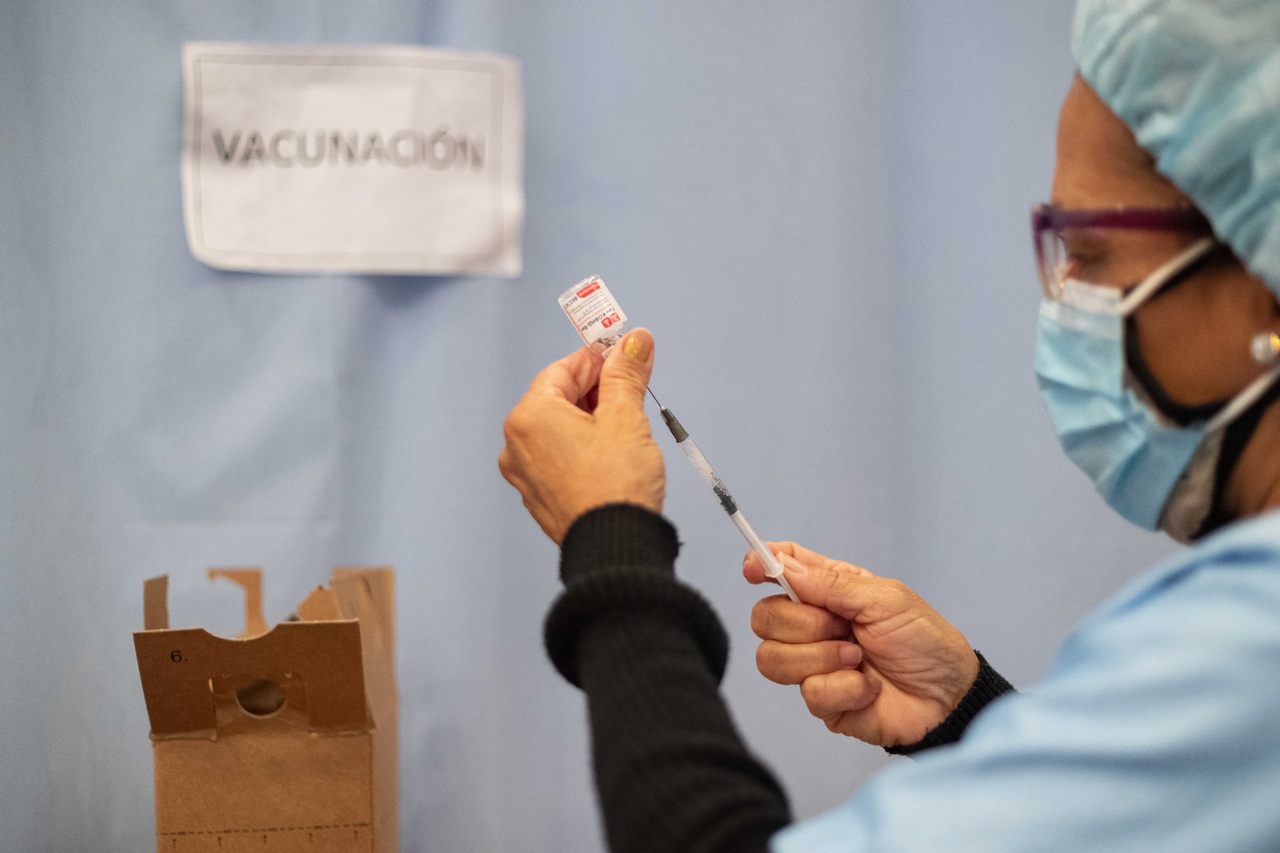 Autoridades de Estados Unidos consideran como vacunado a quien recibió dos dosis o unidosis.