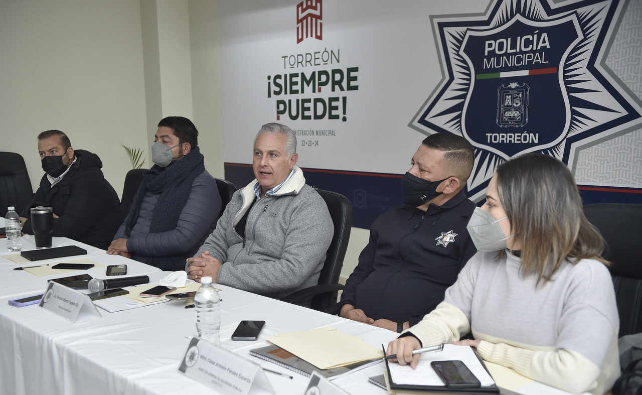 Van autoridades de Torreón por una reunión con organismos certificadores y encuestadores, especialmente el Inegi. (EL SIGLO DE TORREÓN)