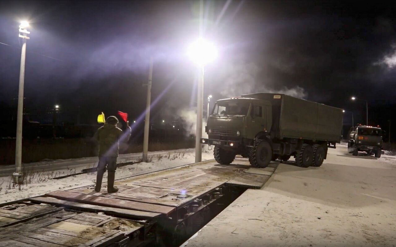 Rusia continua acumulando personal militar en las fronteras de Ucrania. (ARCHIVO)