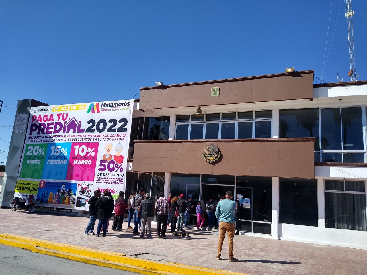 A todos los colaboradores de la presidencia municipal de Matamoros se les hizo un recorte del 25 por ciento en el sueldo. (EL SIGLO DE TORREÓN)