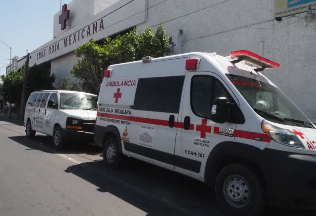 Al lugar llegó una ambulancia de Cruz Roja para prestarle los primeros auxilios y se dijo que la lesión la presentó en el área de la pantorrilla. (ARCHIVO)