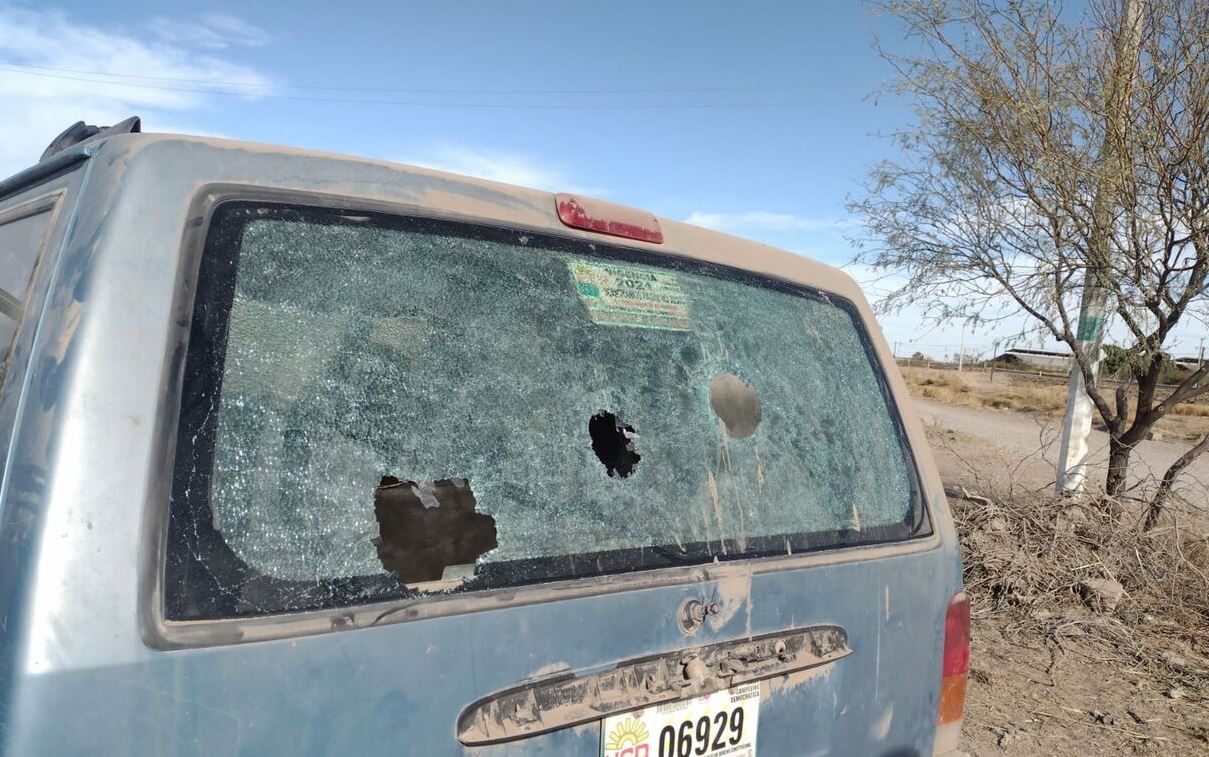 El hecho se registró la tarde de este domingo en la carretera federal número 30, a la altura del ejido 20 de Noviembre, en el municipio de San Pedro.  (EL SIGLO DE TORREÓN)