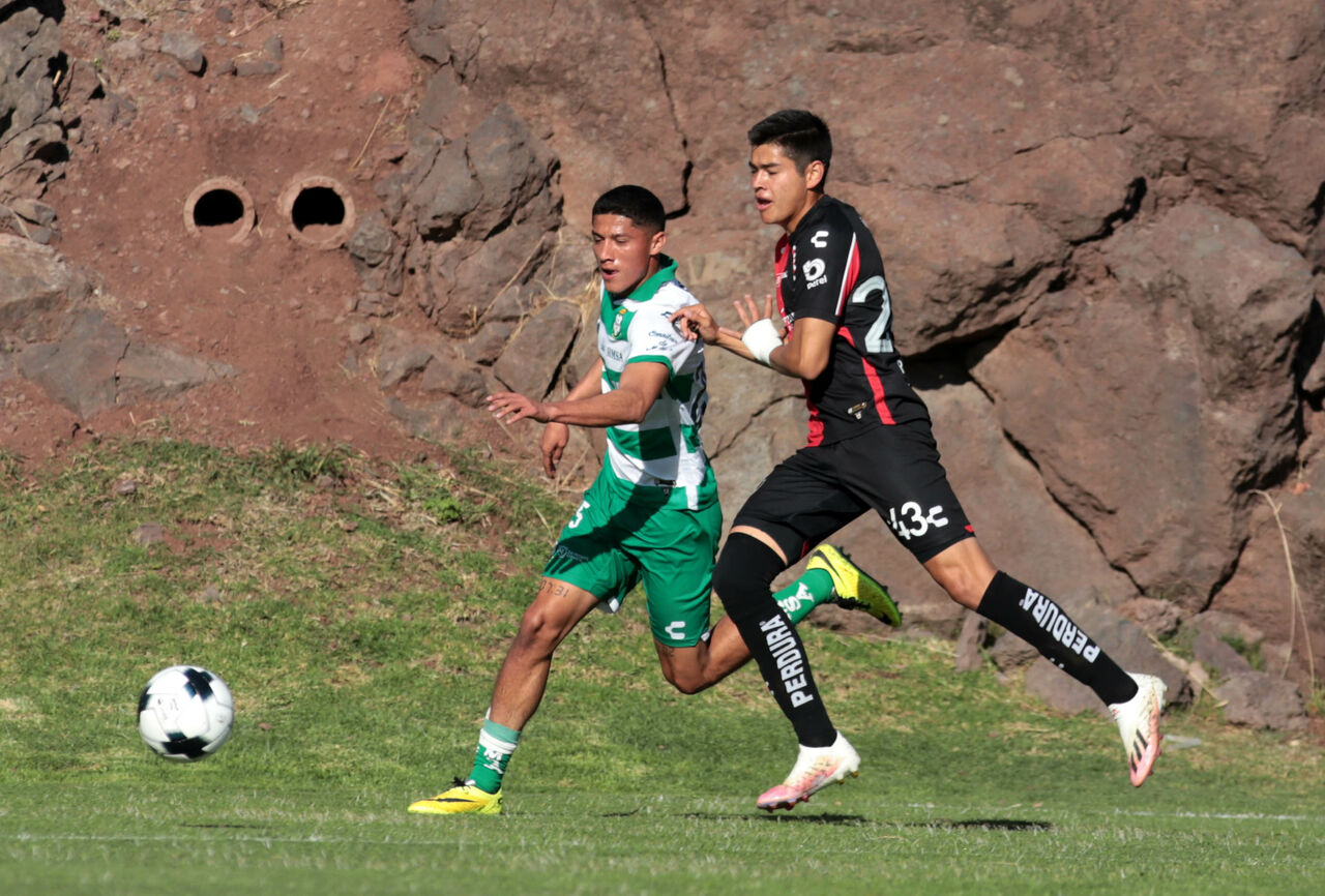 Los Guerreros lograron un importante triunfo de visita. (CORTESÍA)