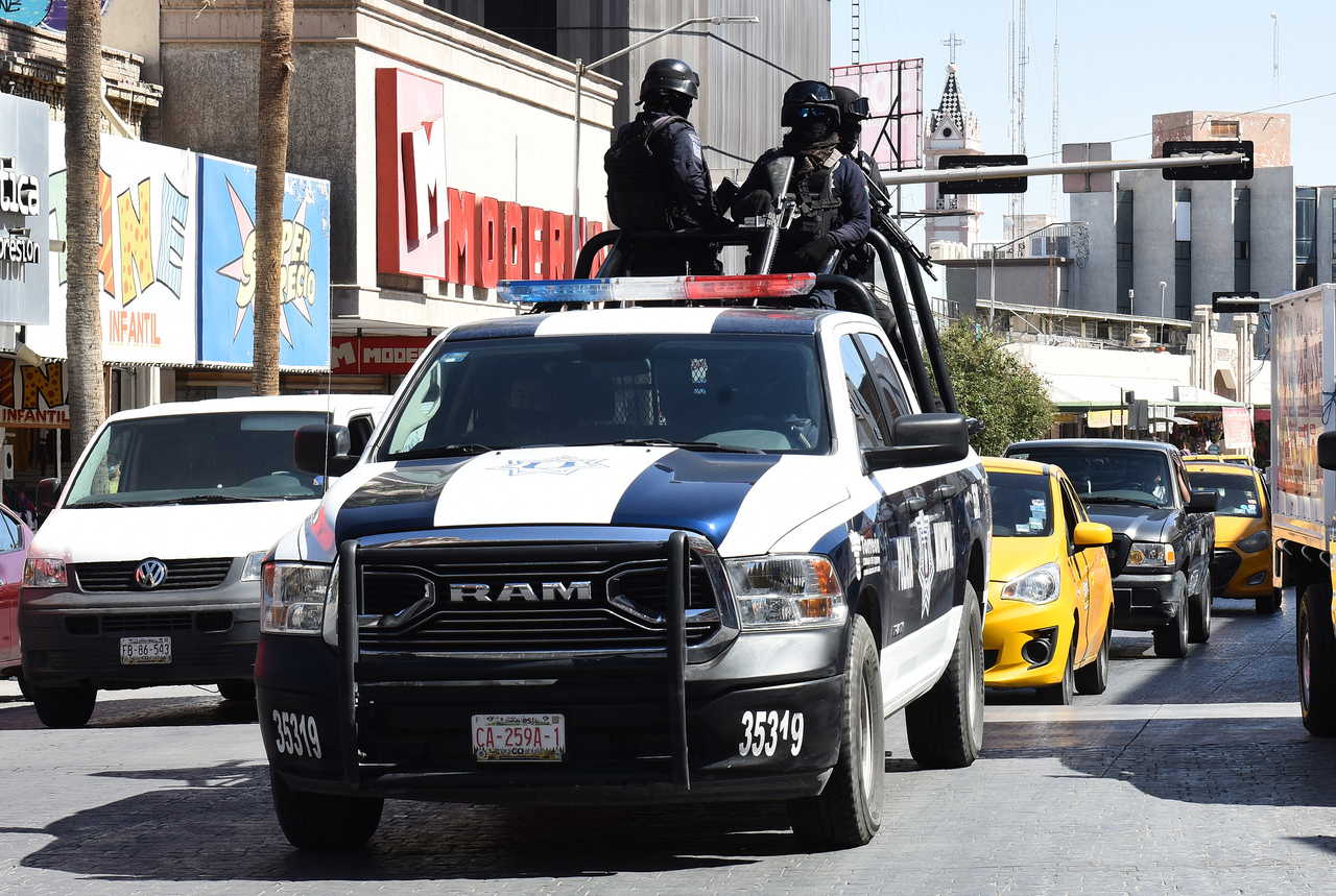 Detalla jefe de la Policía de Torreón, César Perales, que aplicación del botón de pánico en comercios varía dependiendo de las circunstancias de cada establecimiento.