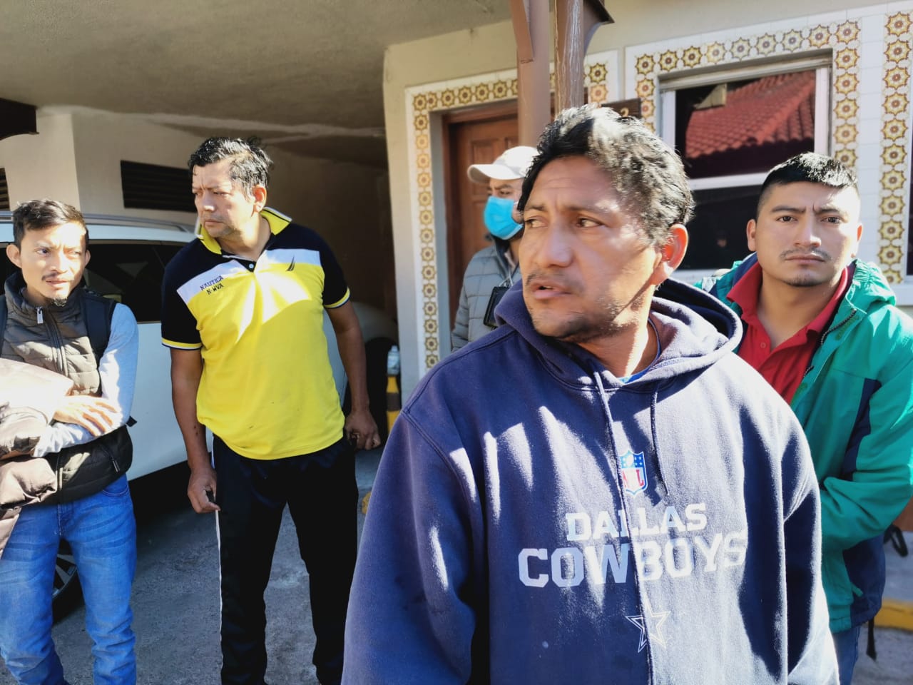 Un grupo de ciudadanos mexicanos originarios de los estados de Chiapas y Nuevo León, denunciaron públicamente haber sido agredidos y amenazados de muerte por elementos de la policía estatal de Coahuila. (EL SIGLO COAHUILA)