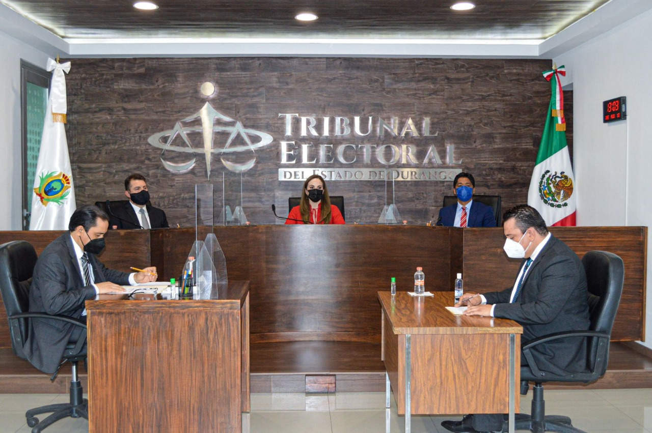 Durante la sesión celebrada este martes por el Tribunal Electoral, se resolvieron 22 medios de impugnación, divididos en 17 juicios ciudadanos y cinco juicios electorales.  (ARCHIVO)