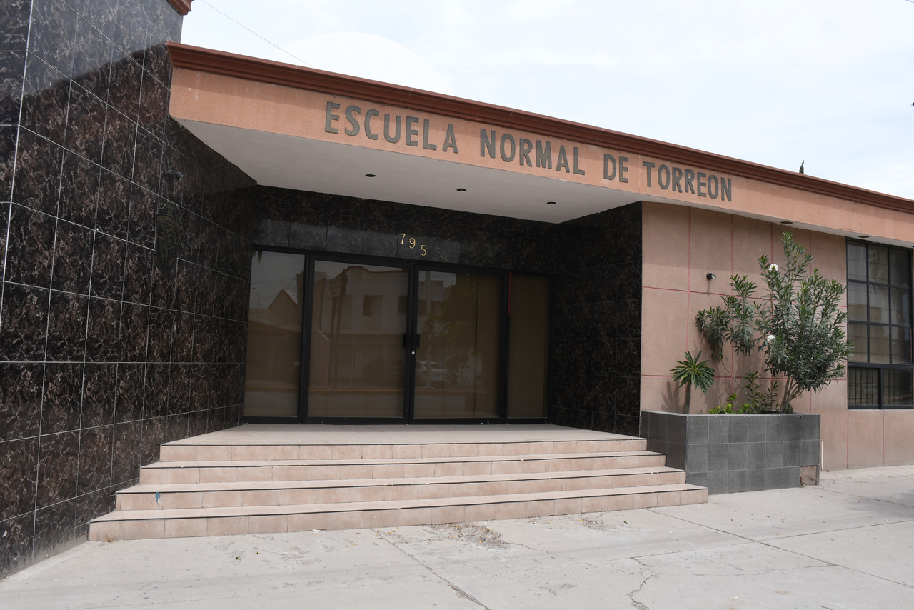 La Secretaría de Educación abrió el registro para la educación normal en Coahuila.