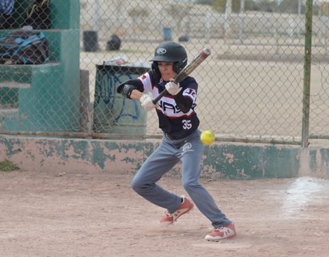 Concluye temporada de la  Liga de Softbol Industrial y Comercial