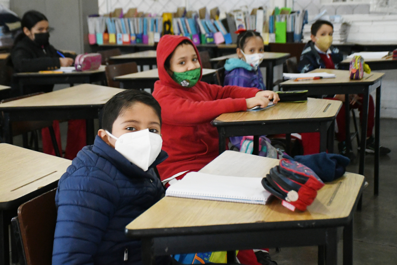 Los planteles educativos siguen todos los protocolos de prevención establecidos por las autoridades educativas y sanitarias.