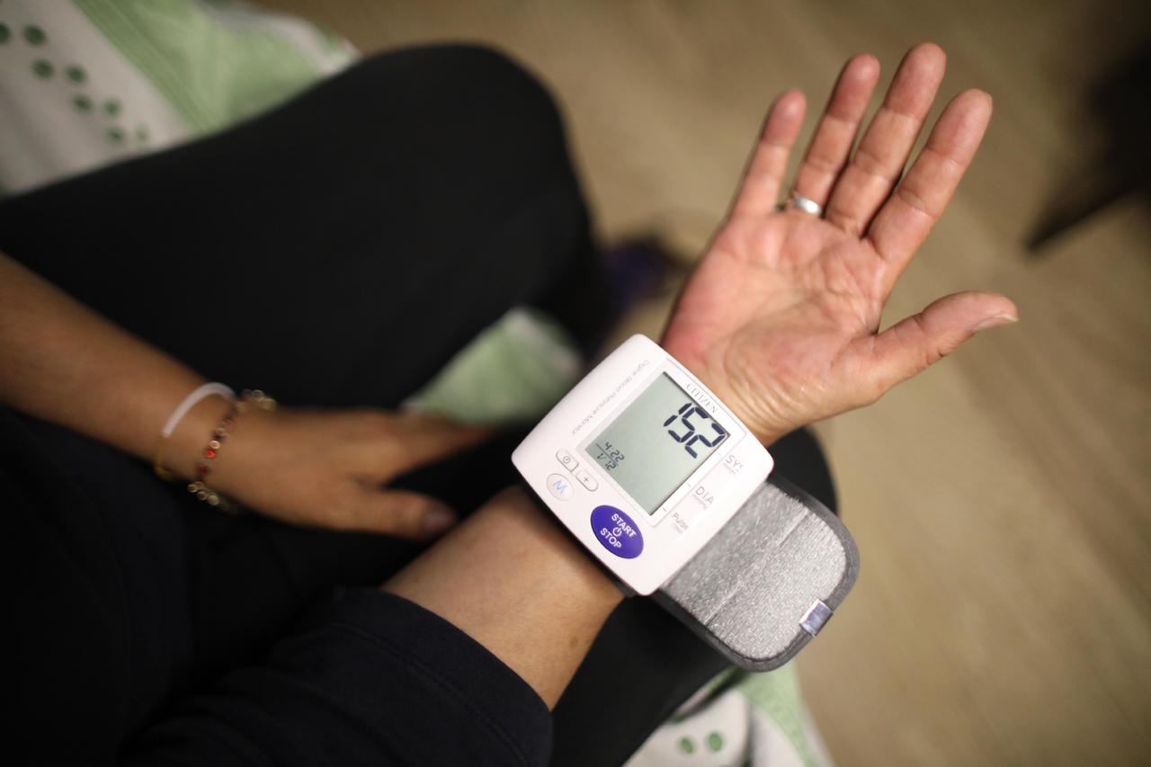 Las mujeres son las más afectadas por la hipertensión arterial, según el informe publicado por la Secretaría de Salud federal.