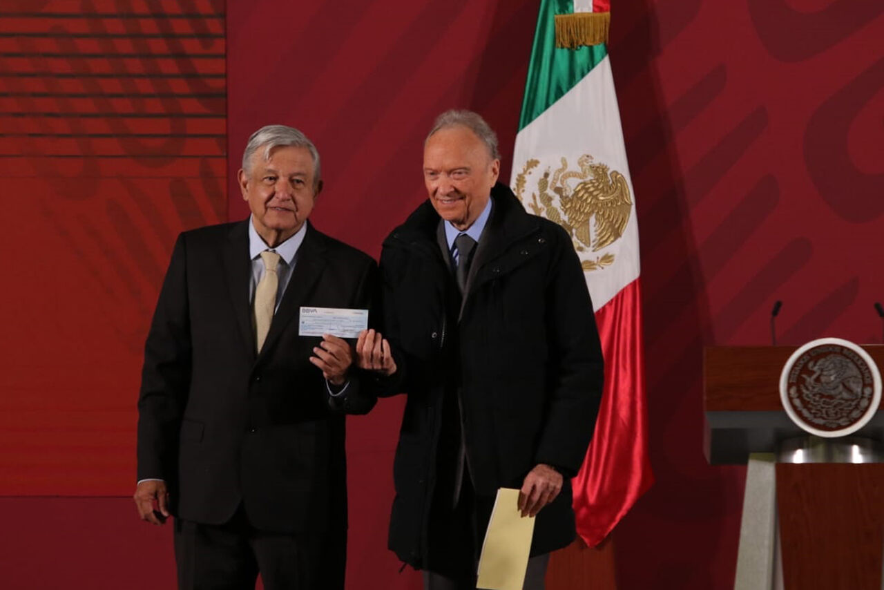 En conferencia de prensa matutina en Palacio Nacional, el titular del Ejecutivo federal refrendó su confianza al fiscal Gertz Manero. (ARCHIVO)