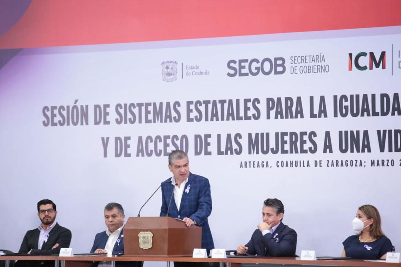 El gobernador Miguel Riquelme Solís, ratificó su convicción personal y en su gobierno, a favor de la igualdad y la no violencia.