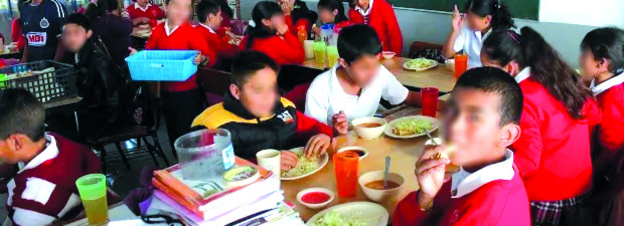 Son miles los alumnos que se quedaron sin alimentos al desaparecer las escuelas de tiempo completo. (EL SIGLO DE TORREÓN)