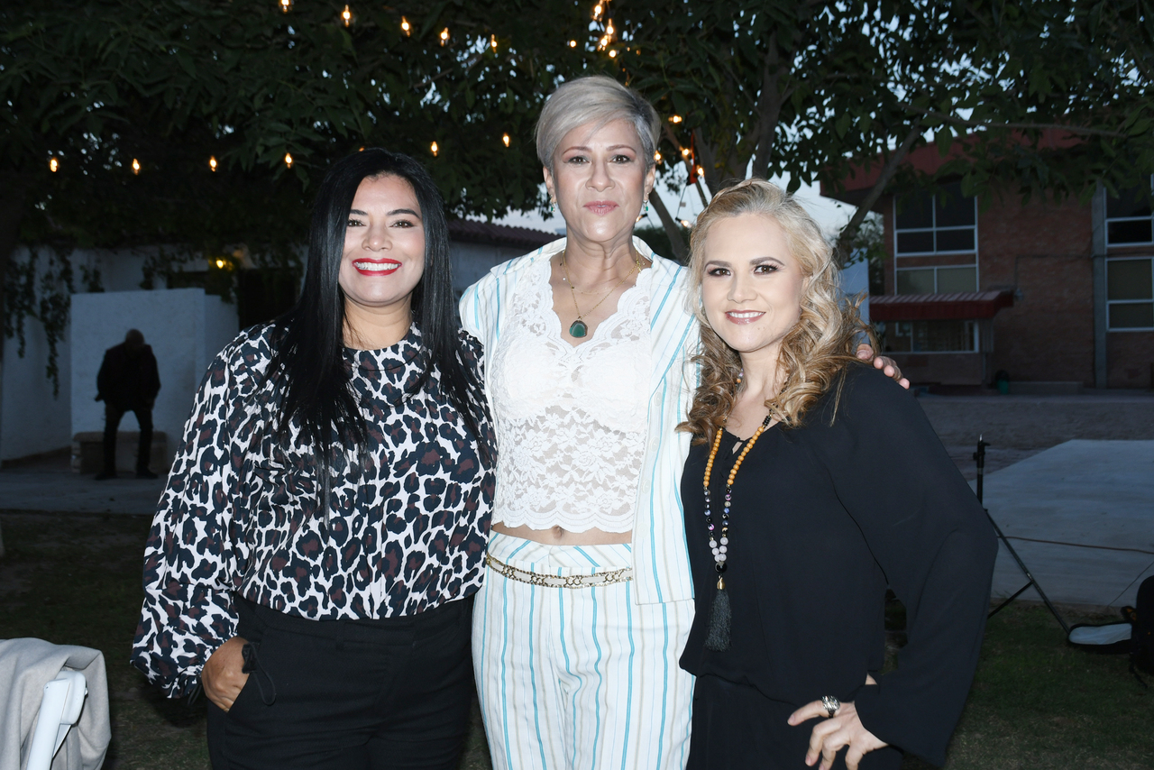 Jazmín García Delgado, Natalia Talamantes, Irma Camacho.
