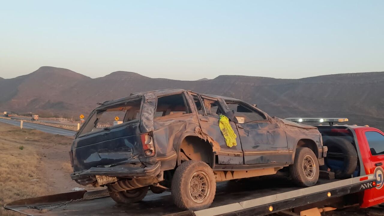 Mujer Pierde La Vida En Volcadura En La Carretera Saltillo Torreón