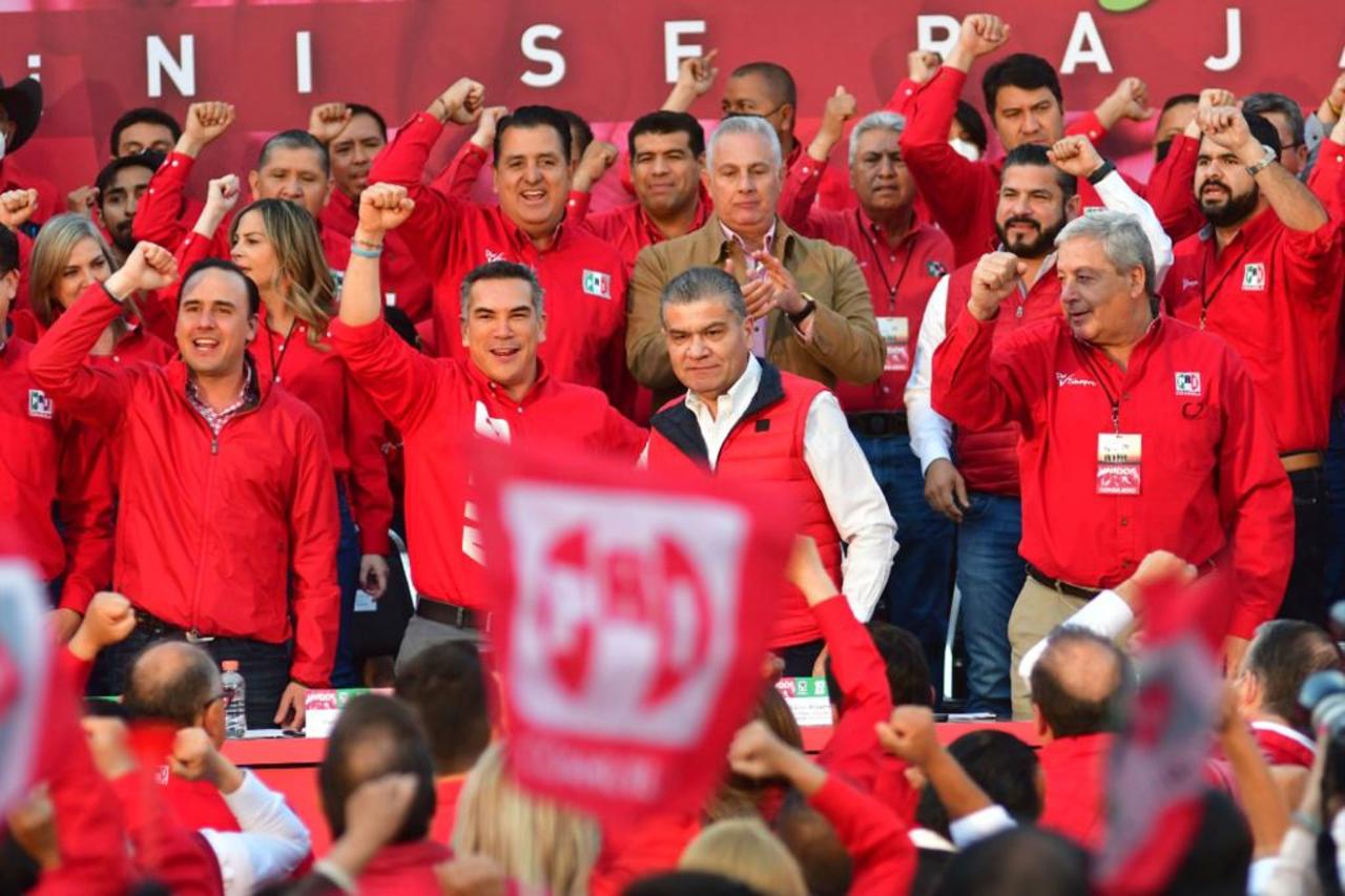 Al evento acudió el gobernador Miguel Riquelme y Alejandro Moreno, presidente del CEN del PRI.