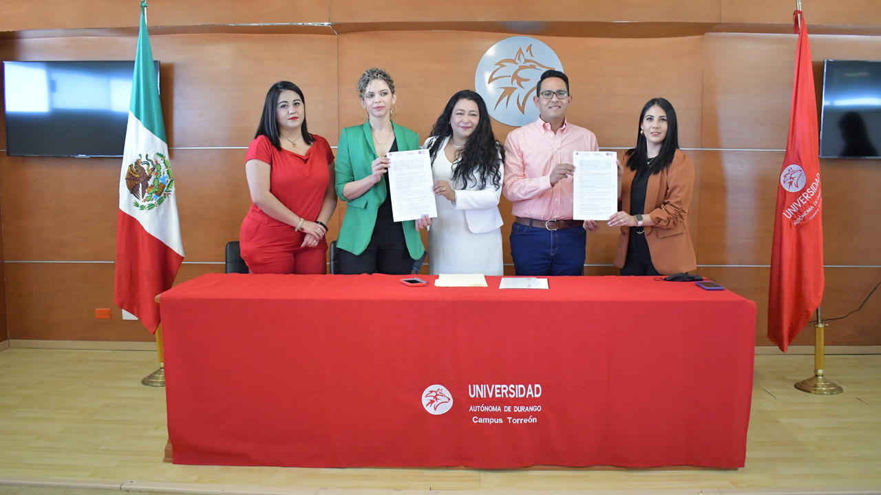 El convenio de colaboración se firmó ayer en la sala de juicios orales de la Universidad Autónoma de Durango, campus Torreón.
