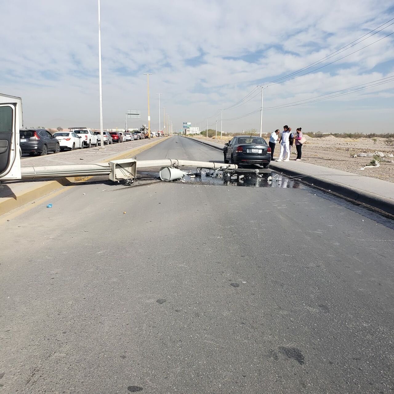 Auto Choca Por Alcance A Camioneta Y La Proyecta Contra Un Poste En Gómez Palacio El Siglo De