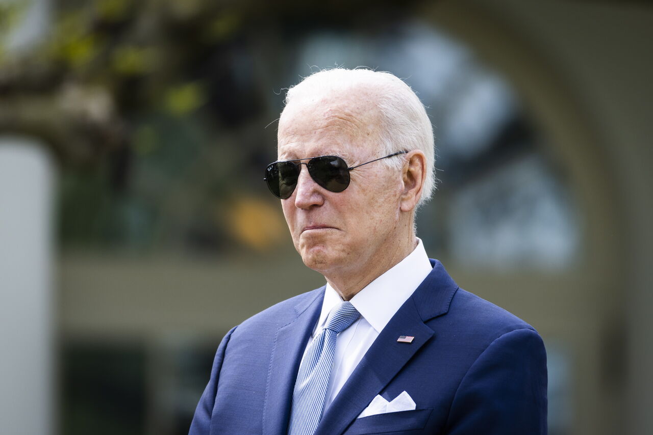 Biden dijo que las armas estadounidenses y de otros países occidentales han sido 'cruciales' para que Ucrania resista contra la invasión rusa. (ARCHIVO)