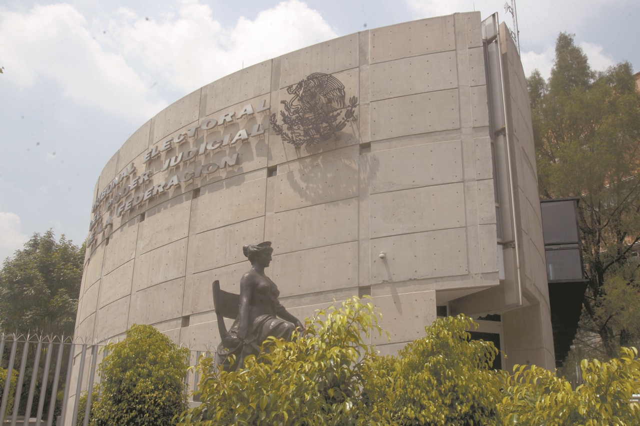 Inconforme con la decisión del Tribunal local, Enríquez Herrera presentó un juicio de la ciudadanía.