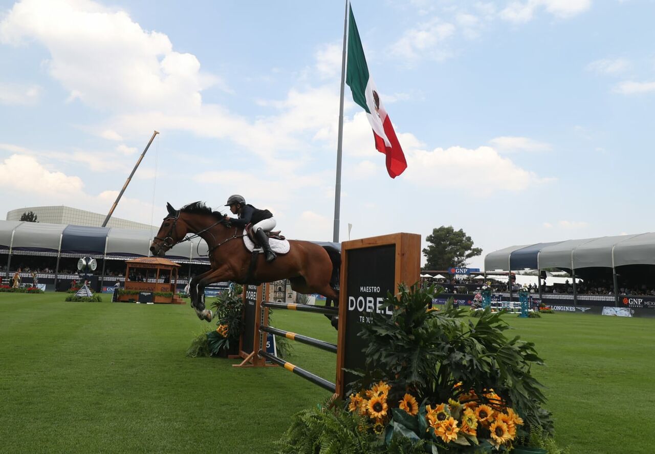 Jinetes mexicanos aprovechan el Longines Global Champions Tour