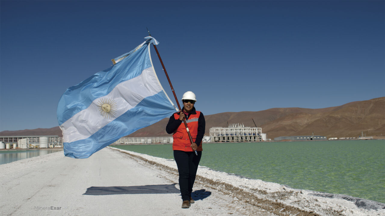 Argentina también tiene ventajas comparativas frente a Chile y Bolivia, los otros dos vértices del llamado 'triángulo del litio' suramericano. (ARCHIVO)