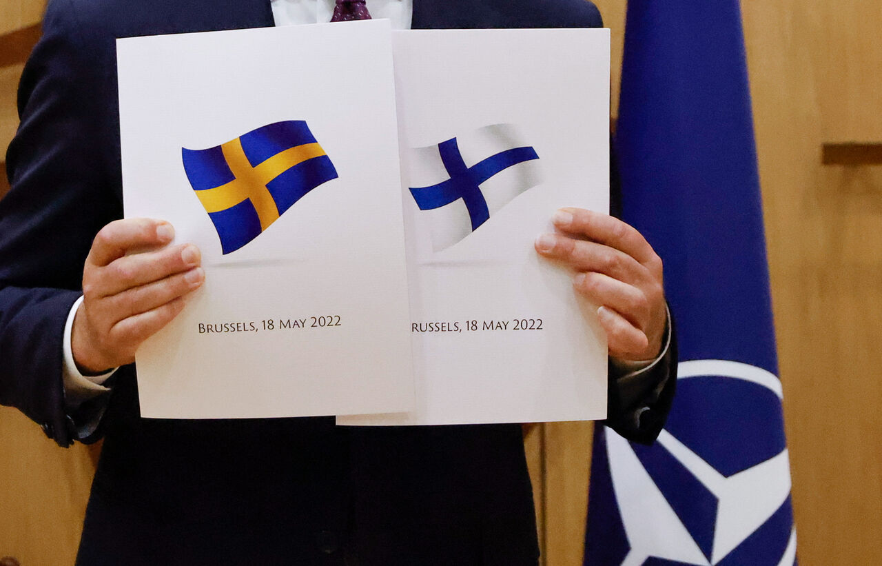 Biden anunció que este mismo jueves iniciará el proceso para que el Congreso estadounidense ratifique las solicitudes de entrada de esos países nórdicos. (ARCHIVO)