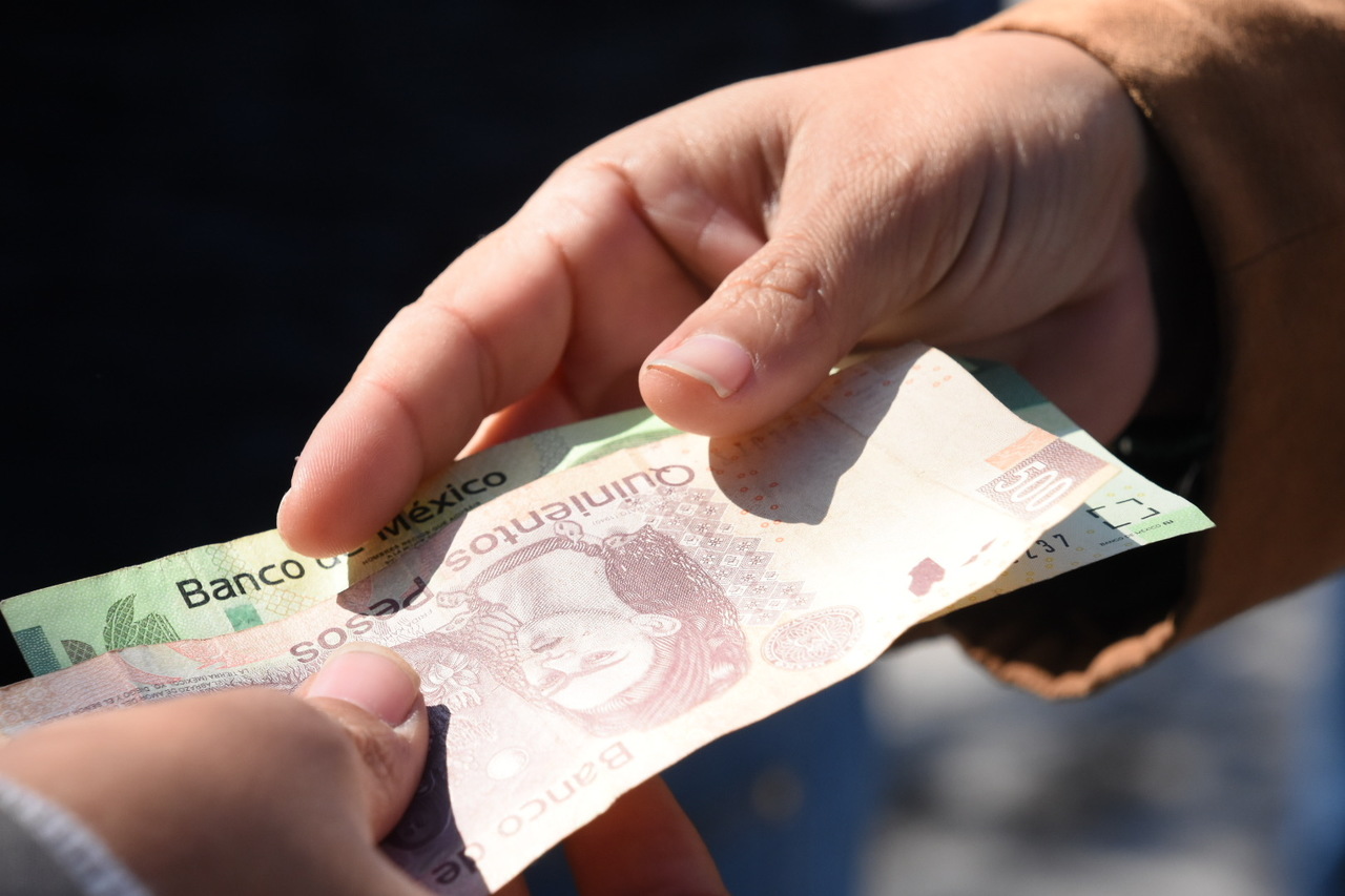 Mensualmente se destina 1 millón 950 mil pesos para abonar a deuda con las empresas prestadoras de servicios. (EL SIGLO DE TORREÓN)