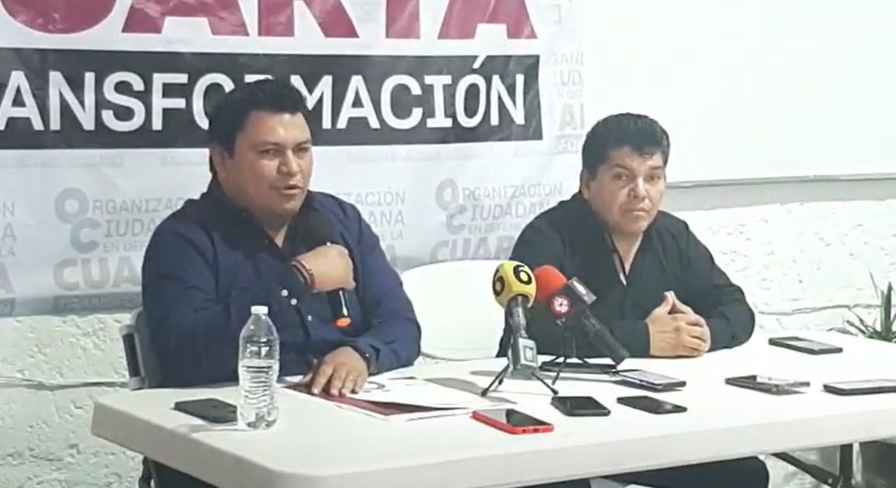 Secretario del Ayuntamiento de Gómez Palacio denuncia acoso y espionaje; encuentra cámara miniatura escondida en su oficina.