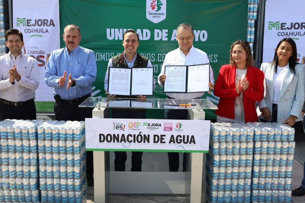 Al inicio del convenio se recibió un donativo de agua embotellada para surtir todos los comedores de adultos mayores en el estado.