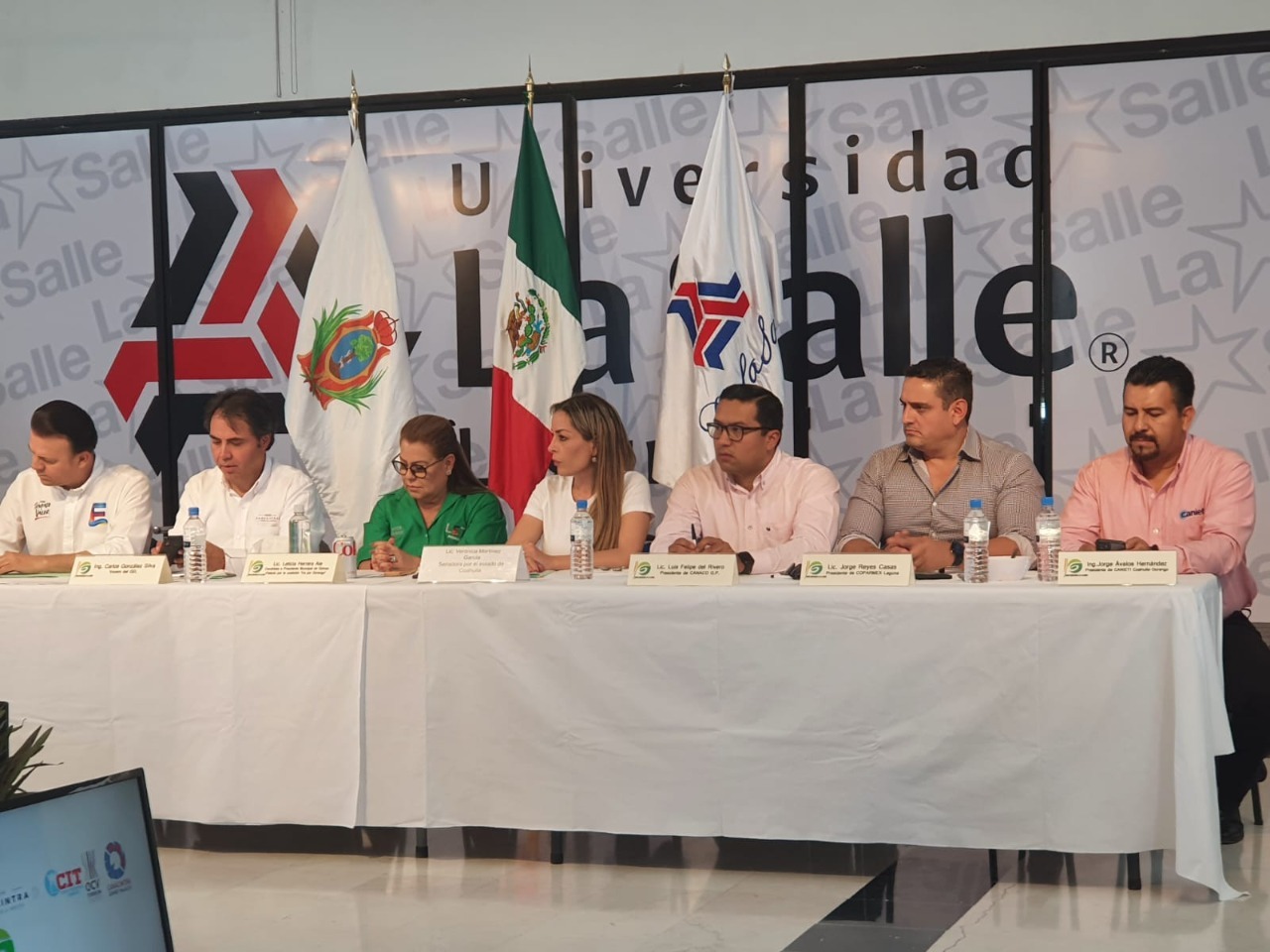 Empresarios escucharon las propuestas de los aspirantes, y presenaron su proyecto Elecciones Durango 2022.