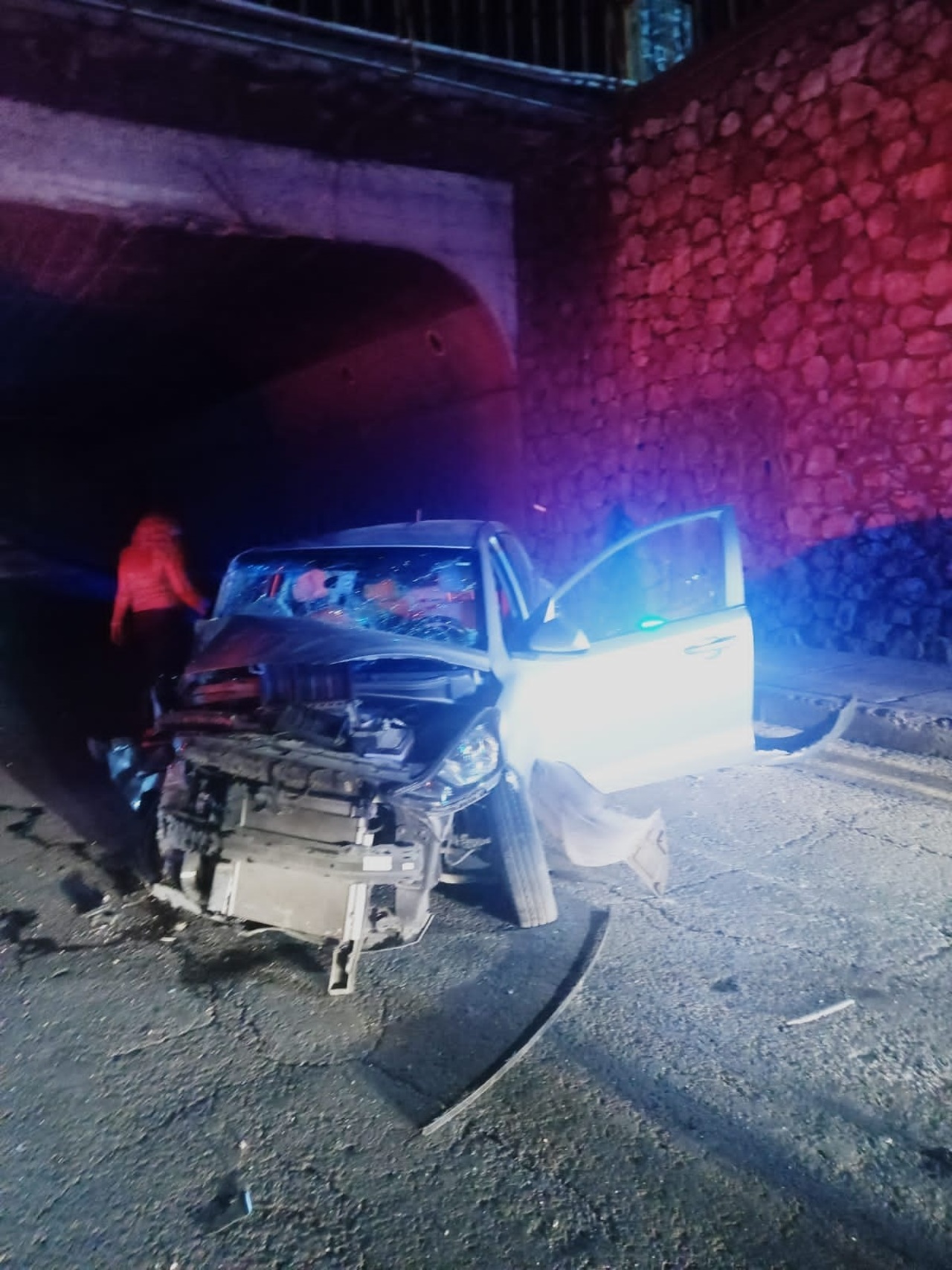 Abandona Su Vehículo Tras Chocar Con Muro En Torreón El Siglo De Torreón 3549