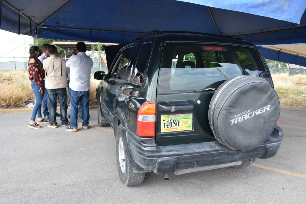 Óscar Martín regularizó su camioneta Chevrolet Tracker modelo 2004.