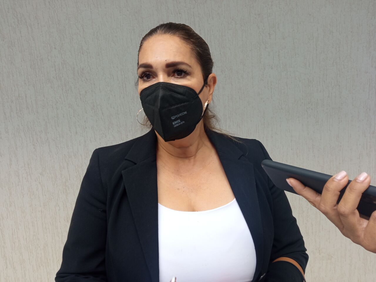 (ANGÉLICA SANDOVAL)