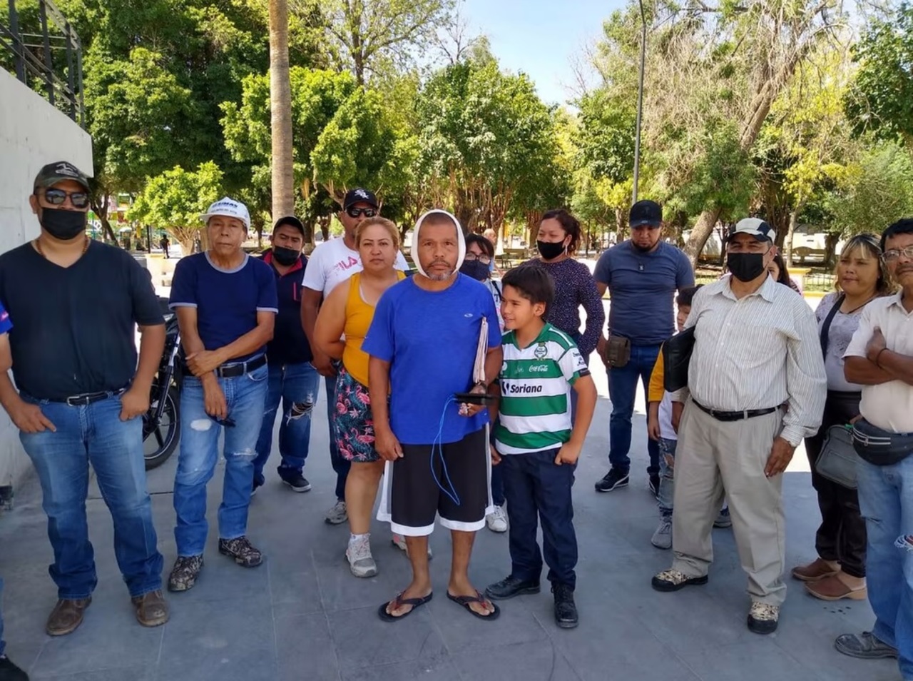 Esperan comerciantes de la Alameda de Torreón intervención del alcalde, Román Alberto Cepeda.