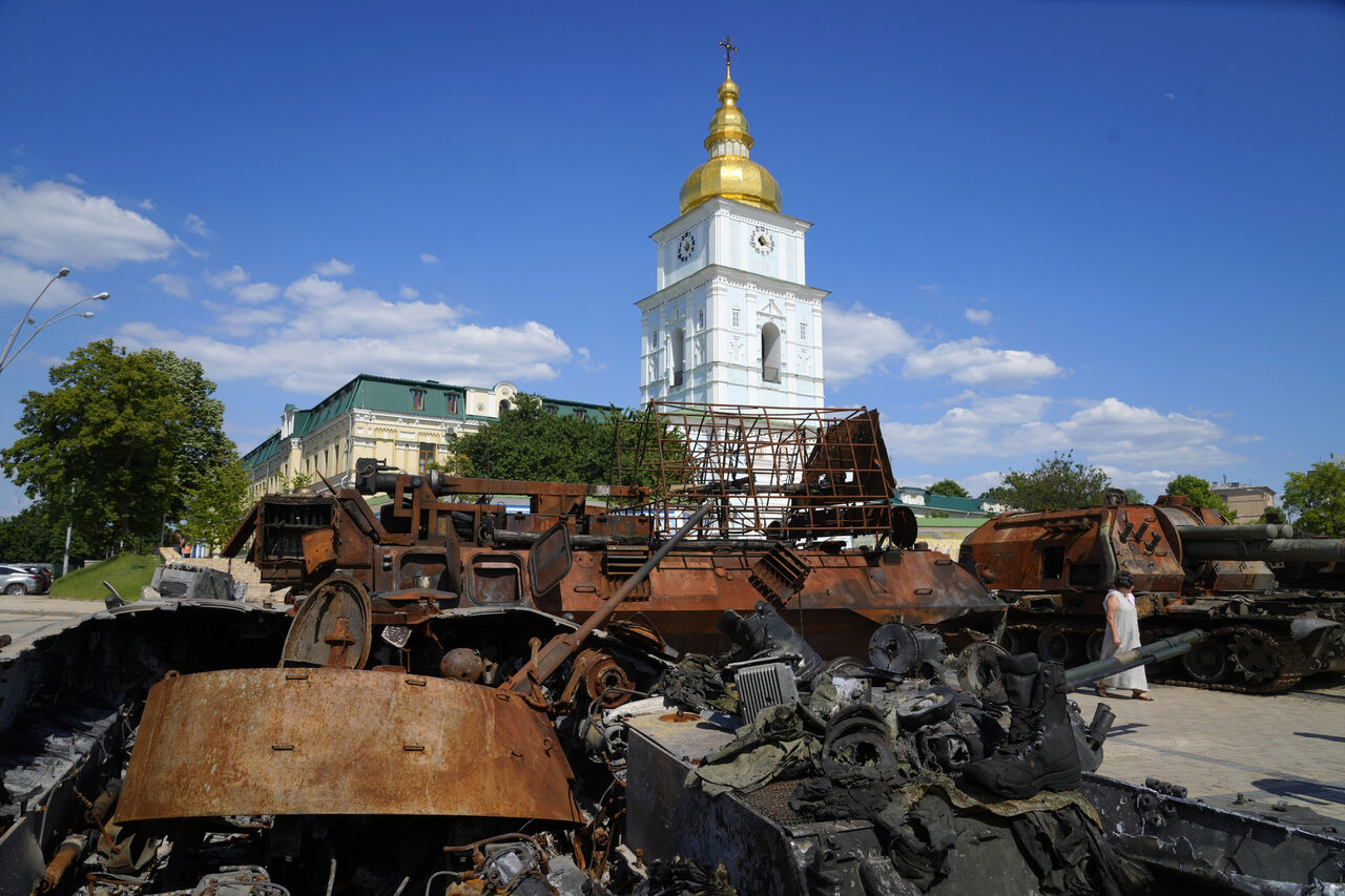 Polska wystawi zniszczone rosyjskie czołgi na Ukrainie