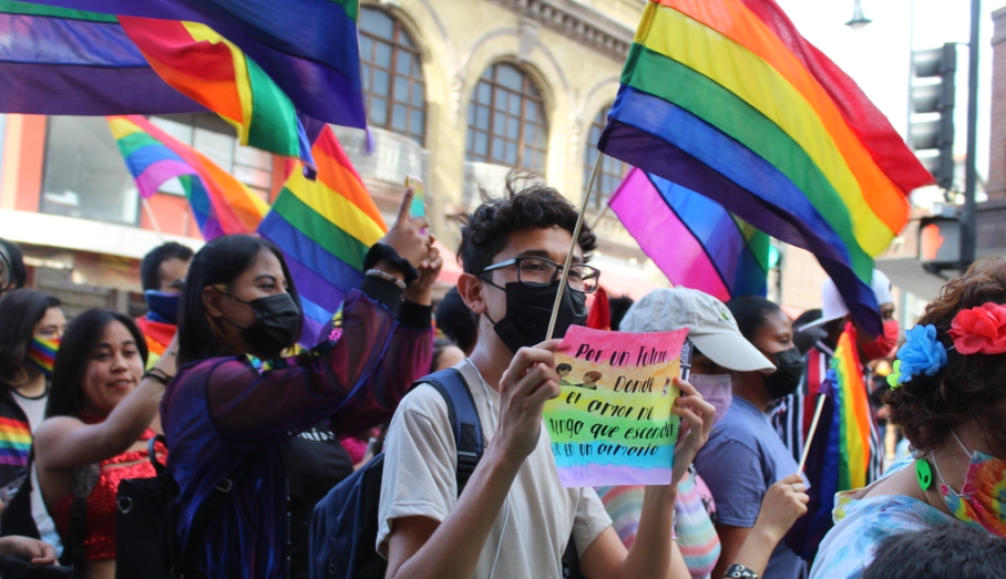 Congreso exhorta a erradicar la discriminación a la comunidad LGBT+ en Coahuila