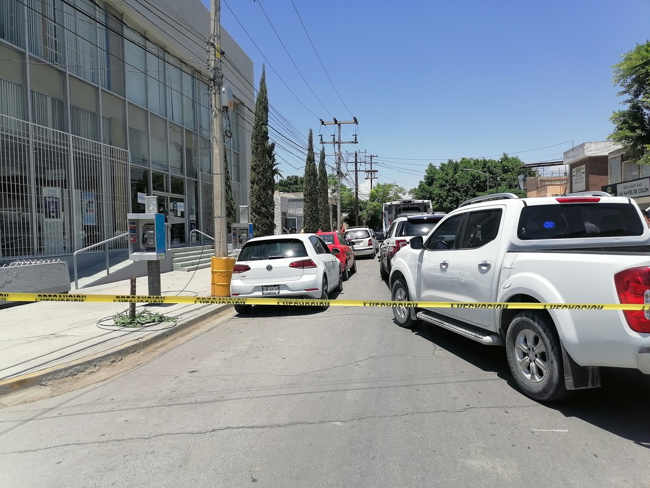 Disparan contra hombre en el Centro de Torreón; su agresor escapó corriendo luego del ataque.