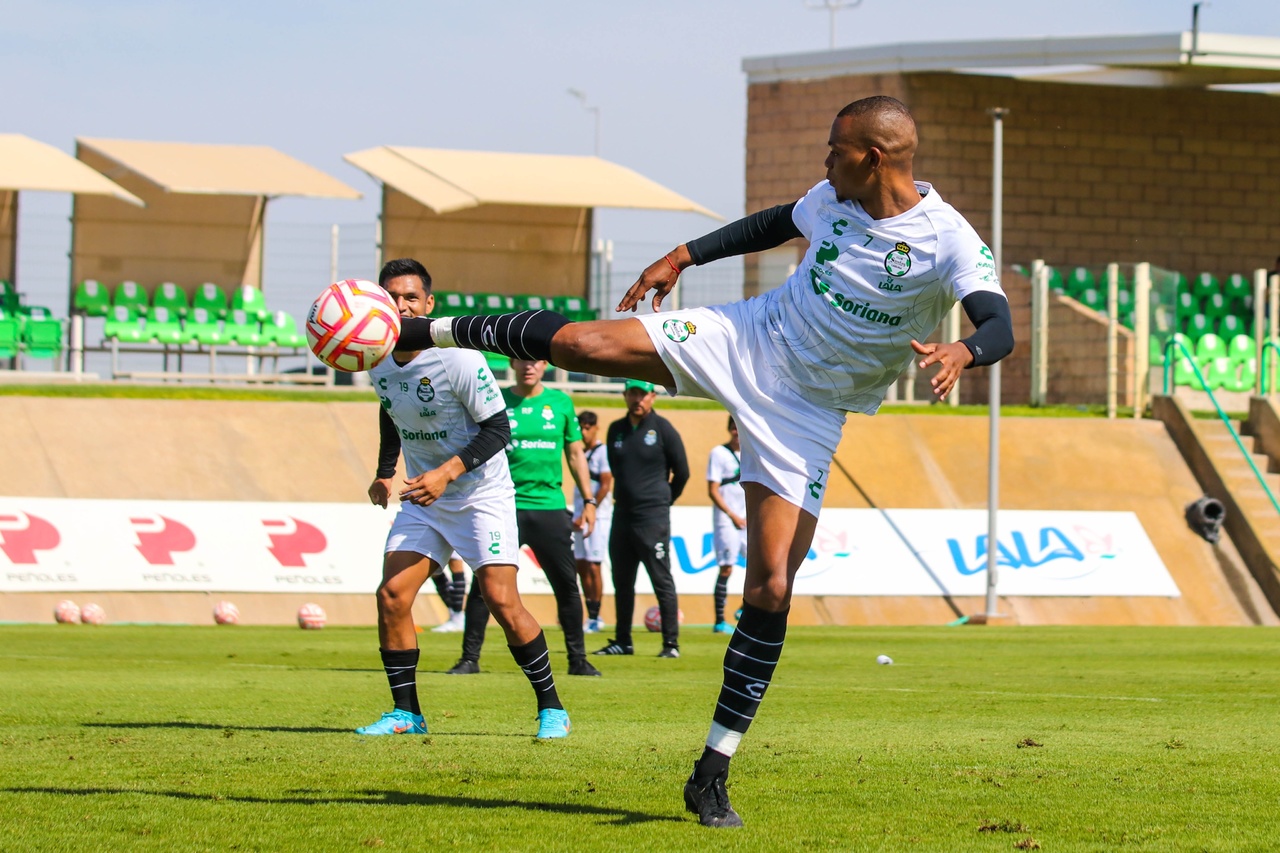 La ofensiva de los albiverdes recaerá en el colombiano Harold Preciado, quien busca seguir marcar más goles con los Guerreros.