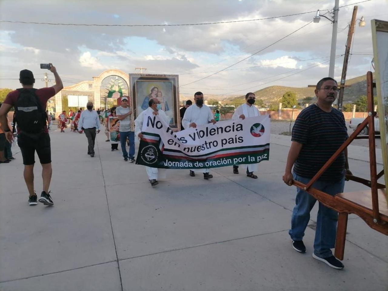 Realizan marcha por la paz en México celebrada en Lerdo por los fieles de todas las iglesias católicas del municipio lerdense. (EL SIGLO DE TORREÓN)