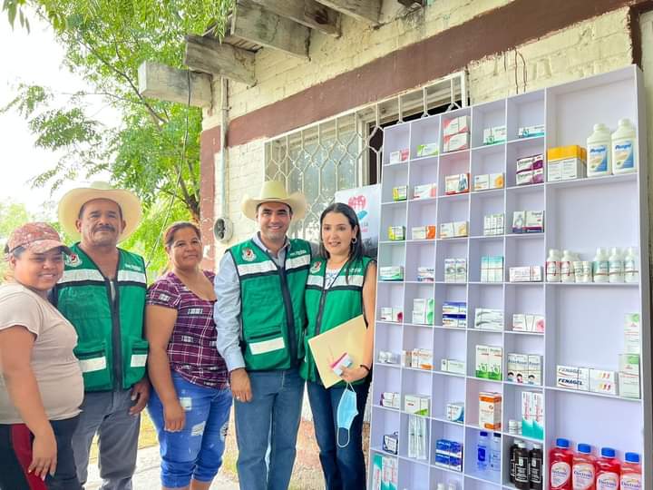 Autoridades entregan dispensario médico en ejido de San Pedro