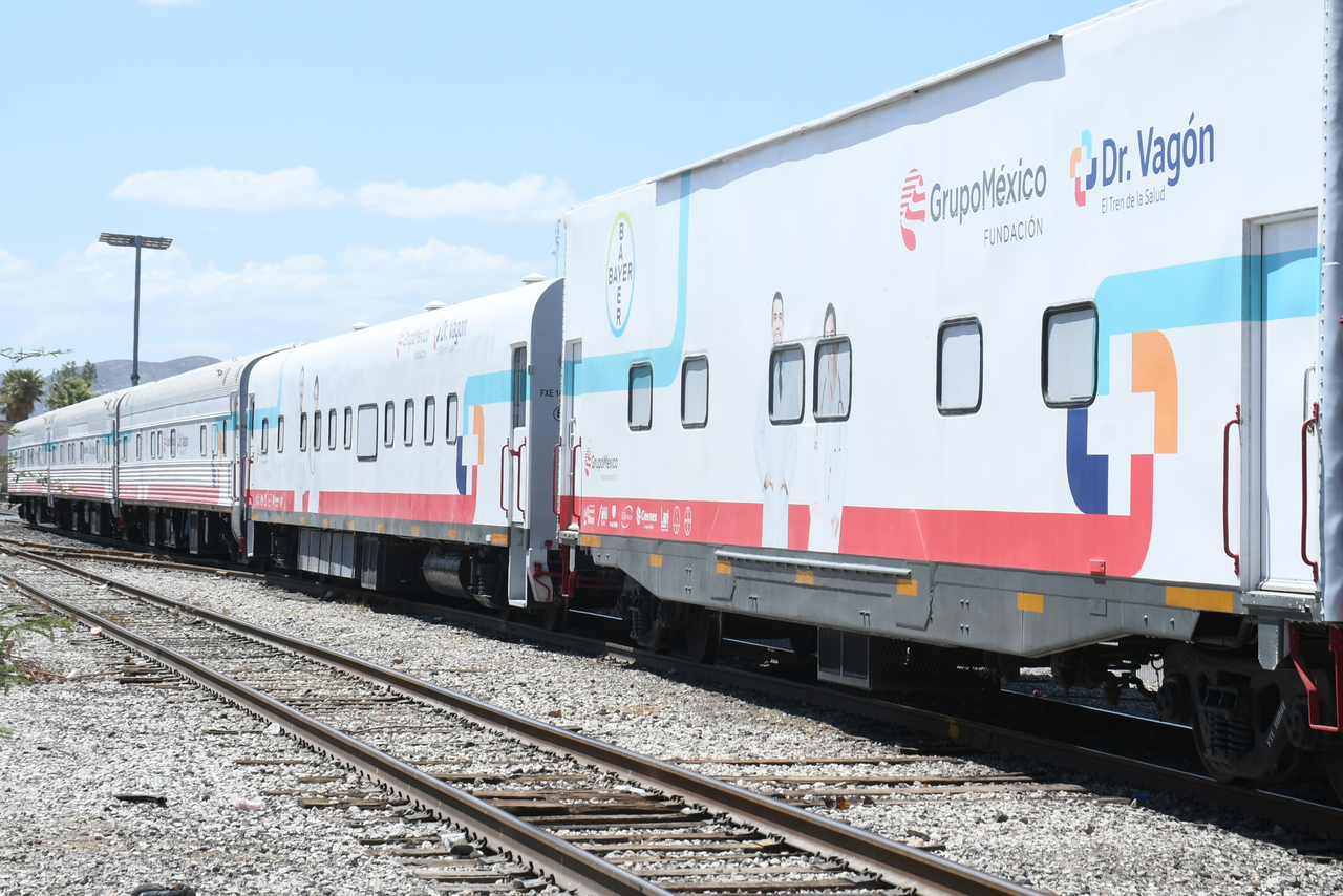 El Dr. Vagón 'El Tren de la Salud' arribó desde ayer a la antigua estación de Gómez Palacio.