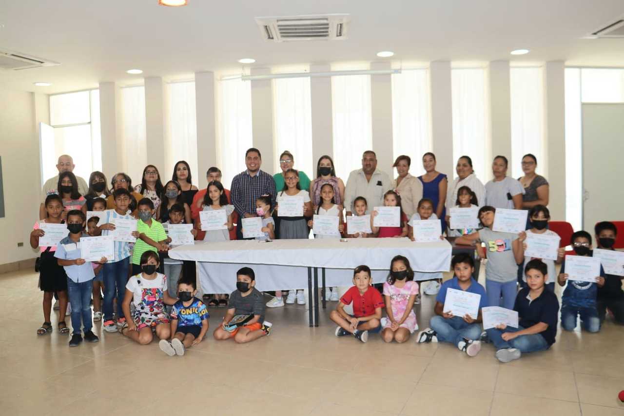 Al taller 'Mis Vacaciones en la Biblioteca 2022' asistieron 35 niños y niñas durante cinco semanas. (EL SIGLO DE TORREÓN)